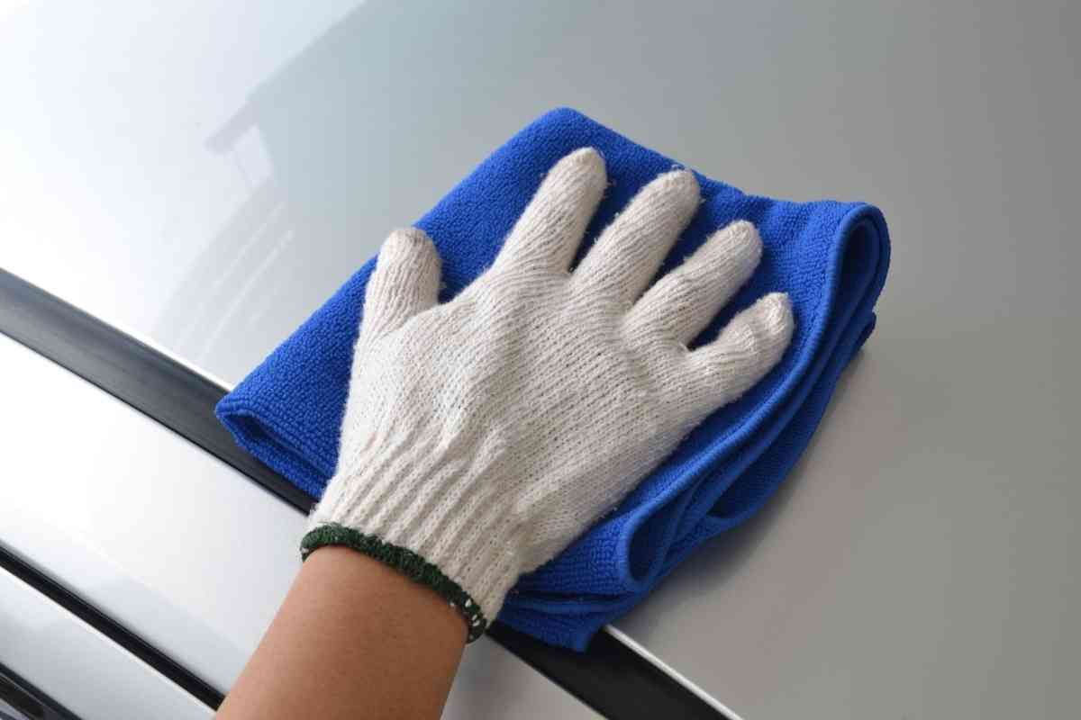 Featured image for Keep it Dry: Top Drying Towels for Your Car in Various Climates