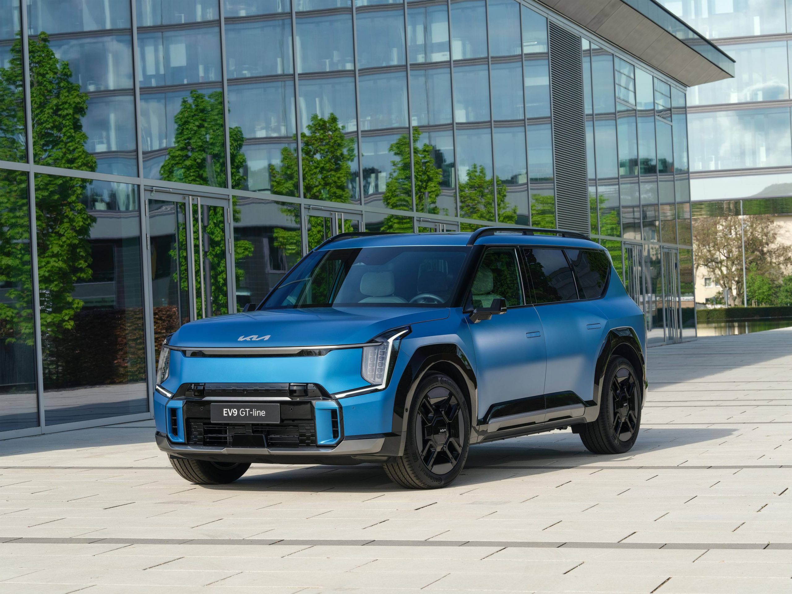 Featured image for Unlock Effortless Driving: A Deep Dive into One-Pedal EV Operation