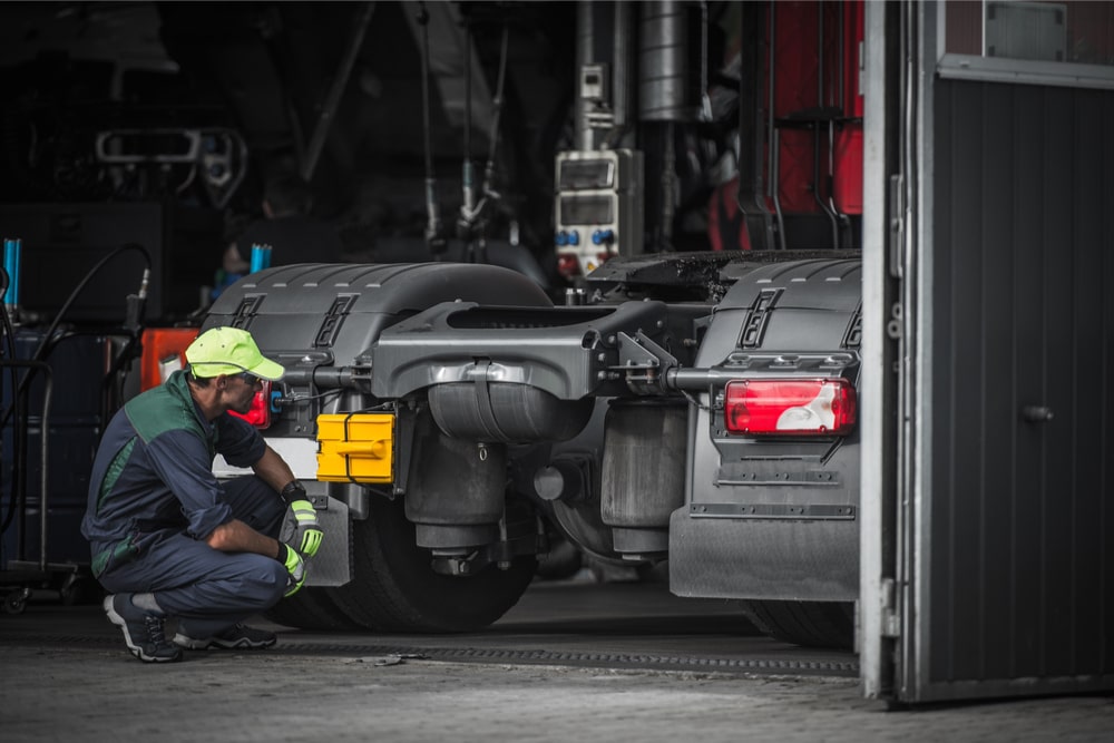 Content image for Truck Oil Change Intervals: When to Service Your Engine for Longevity